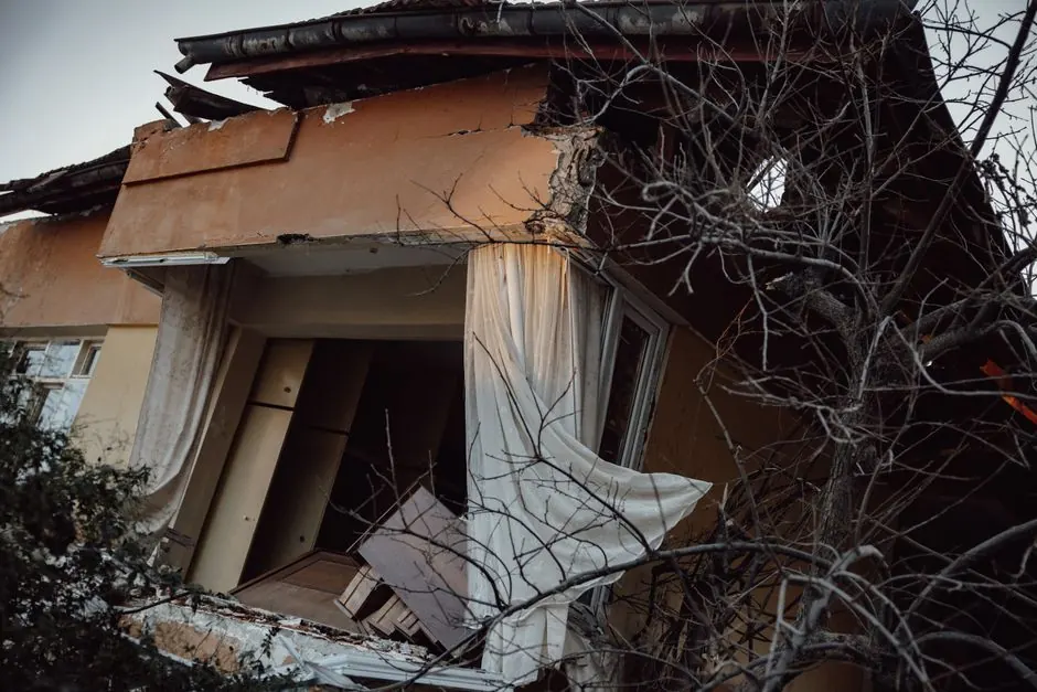 water damage restoration — your local water damage restoration team